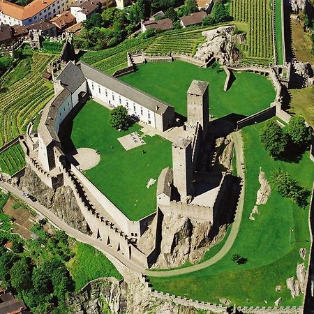 Апартаменты Bellinzona Piazza Collegiata Экстерьер фото